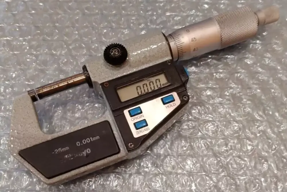 mitutoyo digital micrometer