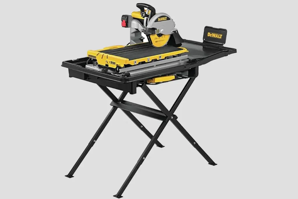 DEWALT Wet Tile Saw