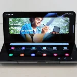 foldable smartphones