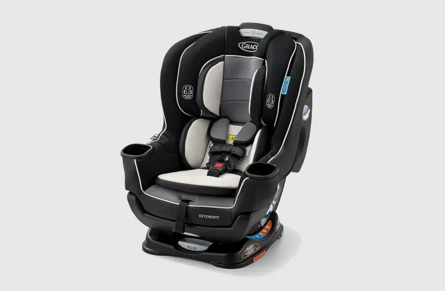 Graco Extend2Fit Convertible Baby Car Seat